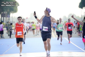 BINH DUONG NEW CITY HALF MARATHON 2024 - Ảnh #1759936
