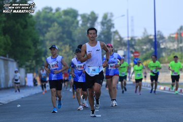 BINH DUONG NEW CITY HALF MARATHON 2024 - Ảnh #1766122