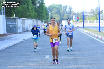 BINH DUONG NEW CITY HALF MARATHON 2024 - Ảnh #1769025
