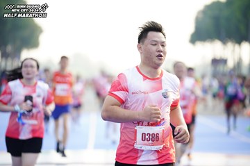 BINH DUONG NEW CITY HALF MARATHON 2024 - Ảnh #1763859