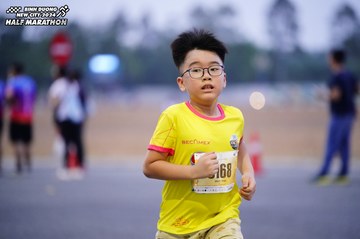 BINH DUONG NEW CITY HALF MARATHON 2024 - Ảnh #1725413
