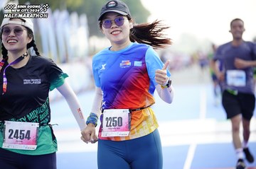 BINH DUONG NEW CITY HALF MARATHON 2024 - Ảnh #1760443