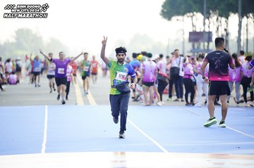 BINH DUONG NEW CITY HALF MARATHON 2024 - Ảnh #1760569
