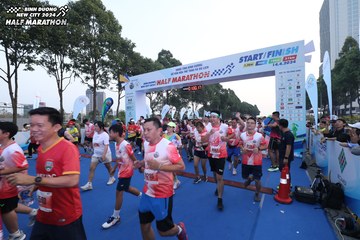 BINH DUONG NEW CITY HALF MARATHON 2024 - Ảnh #1738190