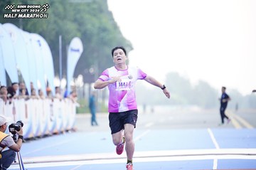 BINH DUONG NEW CITY HALF MARATHON 2024 - Ảnh #1771683