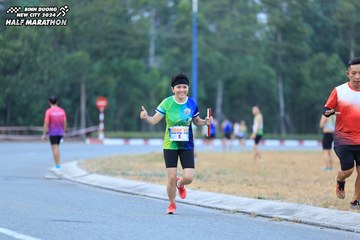 BINH DUONG NEW CITY HALF MARATHON 2024 - Ảnh #1735970