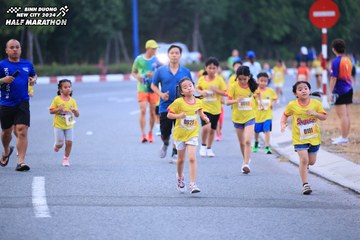 BINH DUONG NEW CITY HALF MARATHON 2024 - Ảnh #1726654