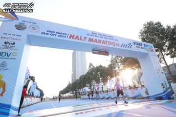 BINH DUONG NEW CITY HALF MARATHON 2024 - Ảnh #1819522
