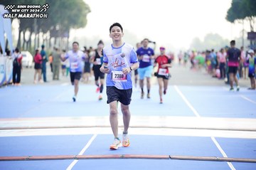 BINH DUONG NEW CITY HALF MARATHON 2024 - Ảnh #1759033