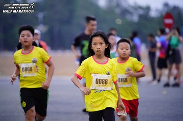 BINH DUONG NEW CITY HALF MARATHON 2024 - Ảnh #1725368