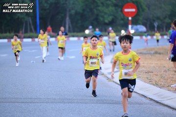 BINH DUONG NEW CITY HALF MARATHON 2024 - Ảnh #1726439