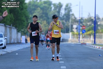 BINH DUONG NEW CITY HALF MARATHON 2024 - Ảnh #1763539
