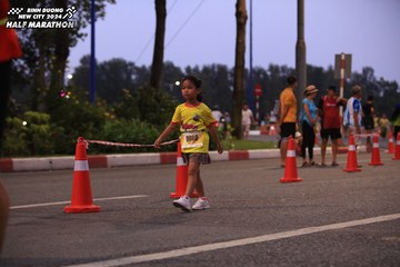 BINH DUONG NEW CITY HALF MARATHON 2024 - Ảnh #1728393