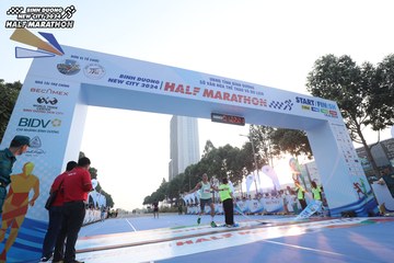 BINH DUONG NEW CITY HALF MARATHON 2024 - Ảnh #1738082
