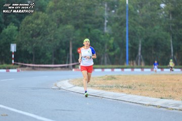 BINH DUONG NEW CITY HALF MARATHON 2024 - Ảnh #1735579