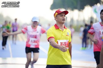 BINH DUONG NEW CITY HALF MARATHON 2024 - Ảnh #1762776