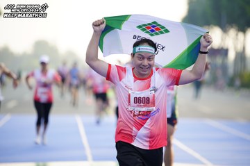 BINH DUONG NEW CITY HALF MARATHON 2024 - Ảnh #1761565