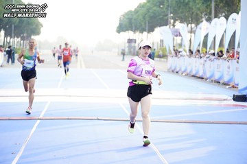 BINH DUONG NEW CITY HALF MARATHON 2024 - Ảnh #1758190