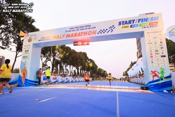 BINH DUONG NEW CITY HALF MARATHON 2024 - Ảnh #1729623