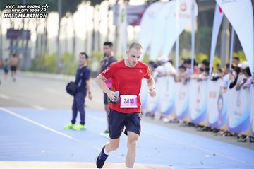 BINH DUONG NEW CITY HALF MARATHON 2024 - Ảnh #1757322
