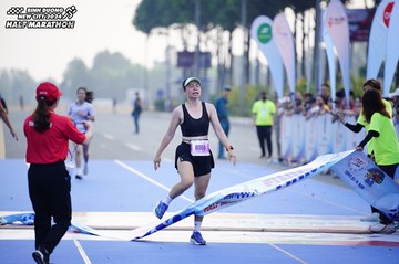 BINH DUONG NEW CITY HALF MARATHON 2024 - Ảnh #1772303