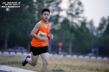 BINH DUONG NEW CITY HALF MARATHON 2024 - Ảnh #1724537