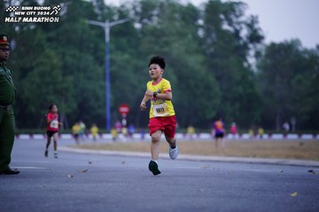BINH DUONG NEW CITY HALF MARATHON 2024 - Ảnh #1725000