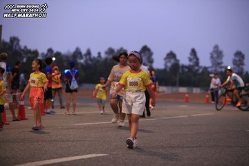 BINH DUONG NEW CITY HALF MARATHON 2024 - Ảnh #1728413