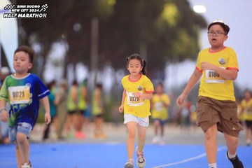 BINH DUONG NEW CITY HALF MARATHON 2024 - Ảnh #1724335
