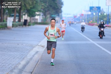 BINH DUONG NEW CITY HALF MARATHON 2024 - Ảnh #1765105