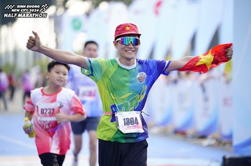 BINH DUONG NEW CITY HALF MARATHON 2024 - Ảnh #1759330