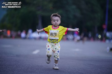 BINH DUONG NEW CITY HALF MARATHON 2024 - Ảnh #1724874