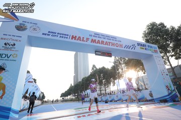 BINH DUONG NEW CITY HALF MARATHON 2024 - Ảnh #1820034