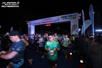 BINH DUONG NEW CITY HALF MARATHON 2024 - Ảnh #1737828