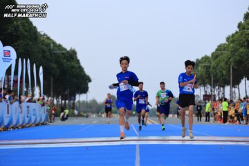 BINH DUONG NEW CITY HALF MARATHON 2024 - Ảnh #1737257