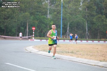 BINH DUONG NEW CITY HALF MARATHON 2024 - Ảnh #1736158