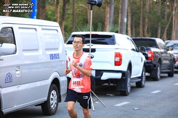 BINH DUONG NEW CITY HALF MARATHON 2024 - Ảnh #1756153