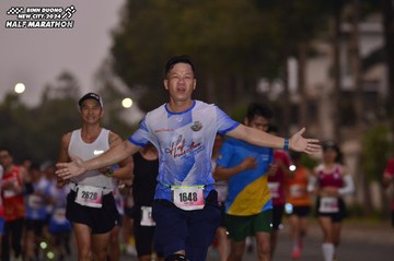 BINH DUONG NEW CITY HALF MARATHON 2024 - Ảnh #1740952
