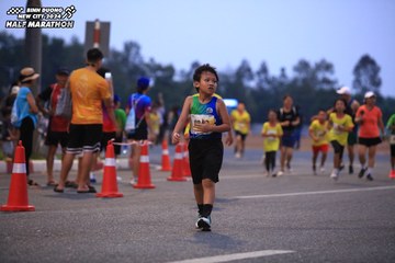 BINH DUONG NEW CITY HALF MARATHON 2024 - Ảnh #1728182