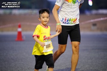 BINH DUONG NEW CITY HALF MARATHON 2024 - Ảnh #1725925