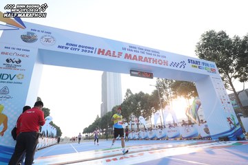 BINH DUONG NEW CITY HALF MARATHON 2024 - Ảnh #1819483
