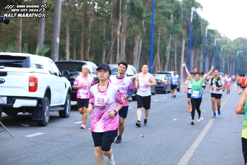 BINH DUONG NEW CITY HALF MARATHON 2024 - Ảnh #1750113