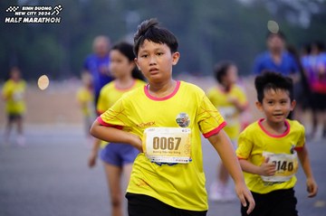 BINH DUONG NEW CITY HALF MARATHON 2024 - Ảnh #1725439