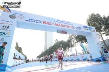 BINH DUONG NEW CITY HALF MARATHON 2024 - Ảnh #1821869