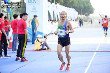 BINH DUONG NEW CITY HALF MARATHON 2024 - Ảnh #1758197