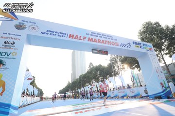 BINH DUONG NEW CITY HALF MARATHON 2024 - Ảnh #1820934