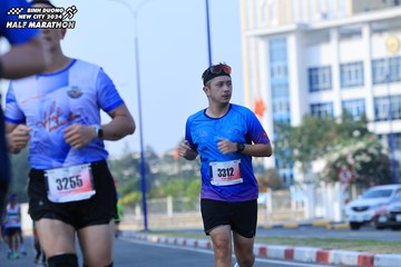 BINH DUONG NEW CITY HALF MARATHON 2024 - Ảnh #1765997