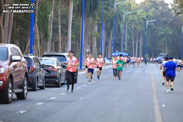 BINH DUONG NEW CITY HALF MARATHON 2024 - Ảnh #1756385