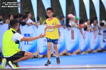 BINH DUONG NEW CITY HALF MARATHON 2024 - Ảnh #1728983