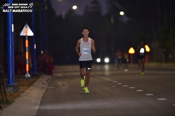 BINH DUONG NEW CITY HALF MARATHON 2024 - Ảnh #1755576